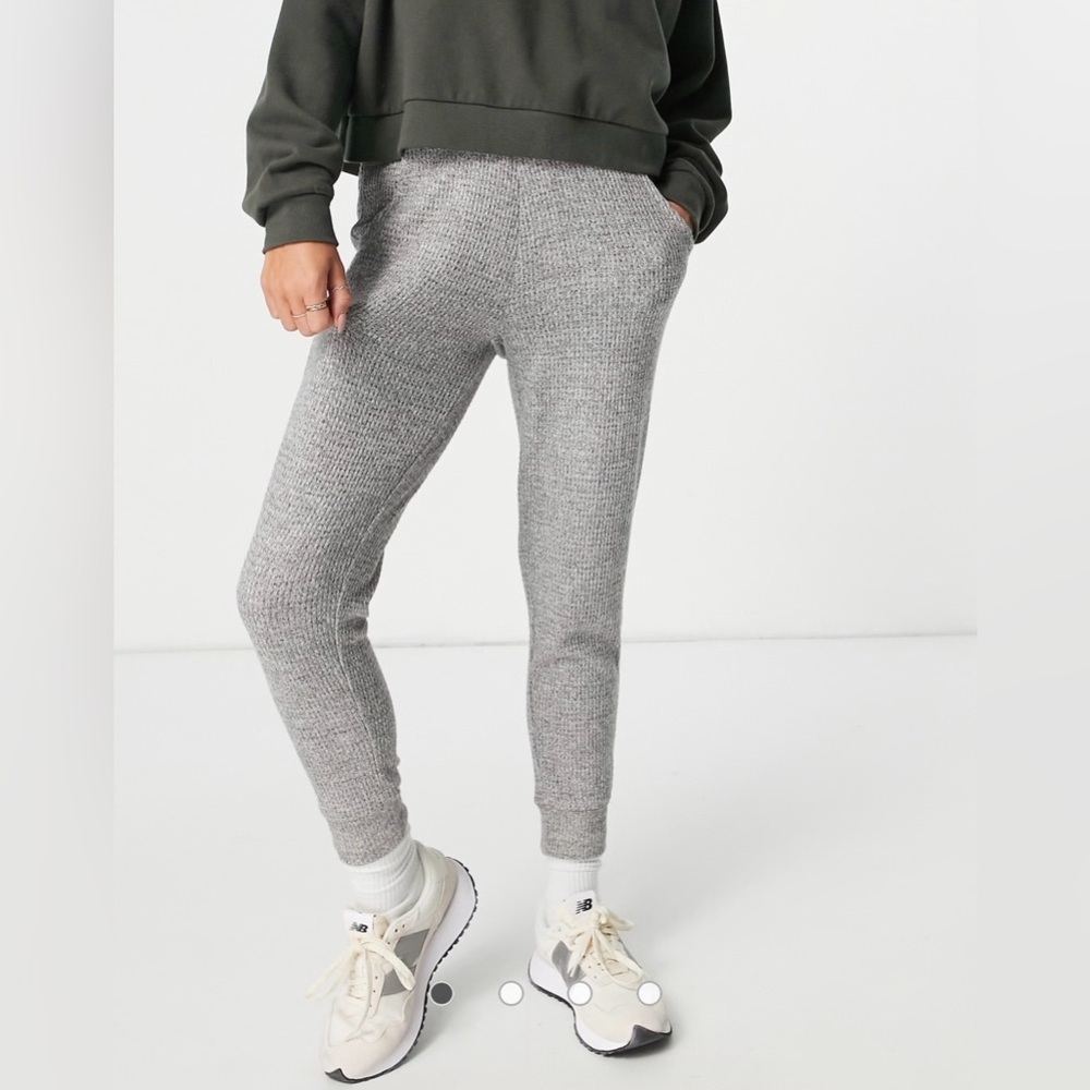 aerie soft waffle knit gray jogger lounge pants - size S perfect condition